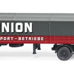 Camion plateau bâché WIKING-51406