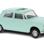 Peugeot 404 berline toit ouvert BREKINA SAI-2325