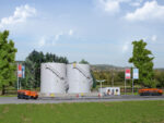 Kibri-37467 Réservoirs hydrocarbures avec station de remplissage