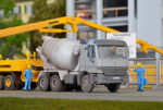 Suggestion de mise en situation du camion toupie Mercedes Benz Actros à 3 essieux
