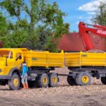Camion à benne basculante et remorque KIBRI-14026