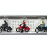 3 motards sur Hercules PREISER-10081