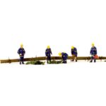 Personnel service technique coupant un arbre PREISER-10609