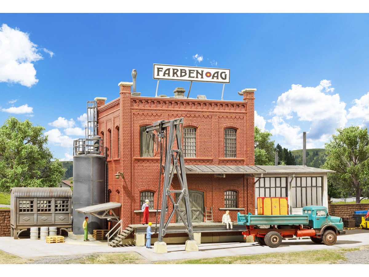 Usine avec annexe KIBRI-39813