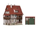 VOLLMER-43732 Maison de vigneron avec portail de cour H0