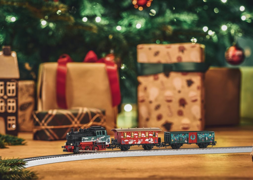 🎄🚂 Ho ho ho ! Oui, je sais… ce n’est pas encore Halloween ! 🎃