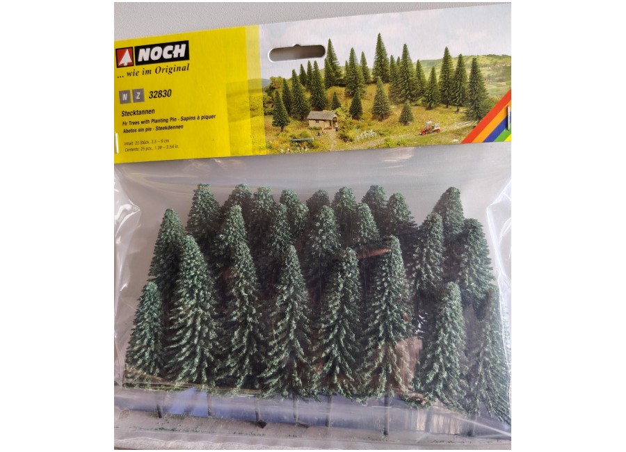 NOCH-32830 Sapins 3,5 à 9cm 25 pièces Z et N Sapins 35 à 90mm NOCH-32830